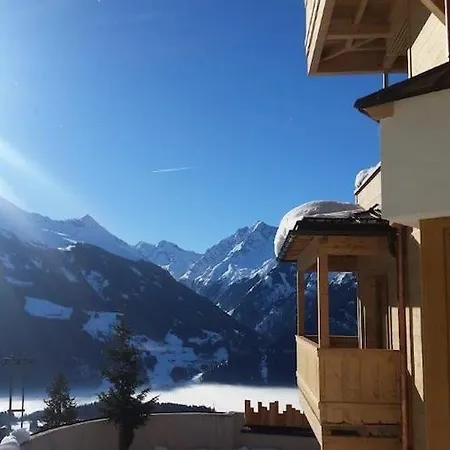 アパート Kitzbuehel Alpine With Sauna *