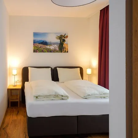 Kitzbuehel Alpine With Sauna アパート *