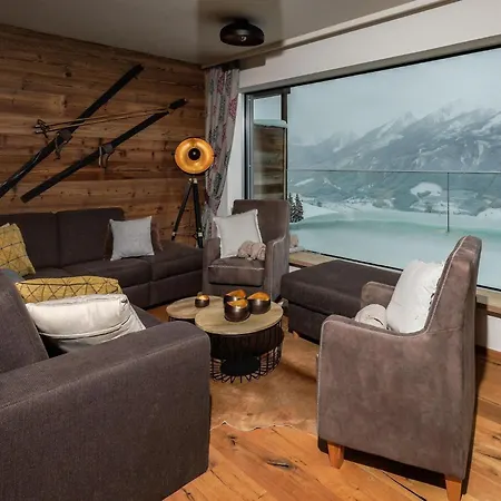 Kitzbuehel Alpine With Sauna アパート *