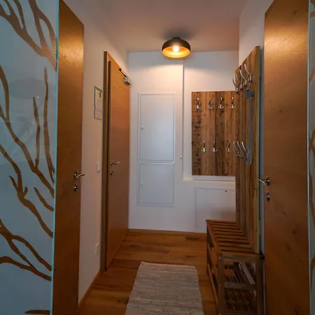 Kitzbuehel Alpine With Sauna * ミッタージル