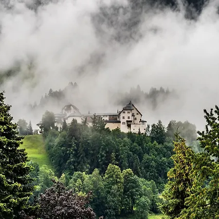 Kitzbuehel Alpine With Sauna *