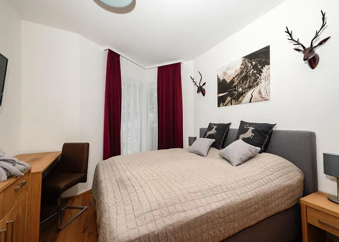 Kitzbühel Alpine With Sauna Apartamento *