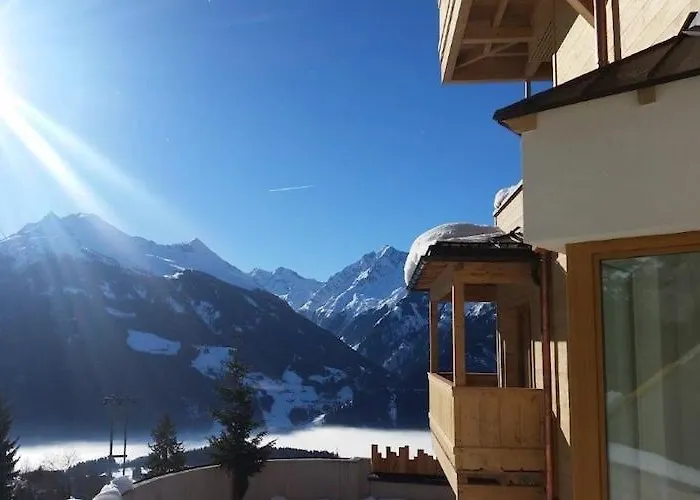 Kitzbuehel Alpine With Sauna ミッタージル